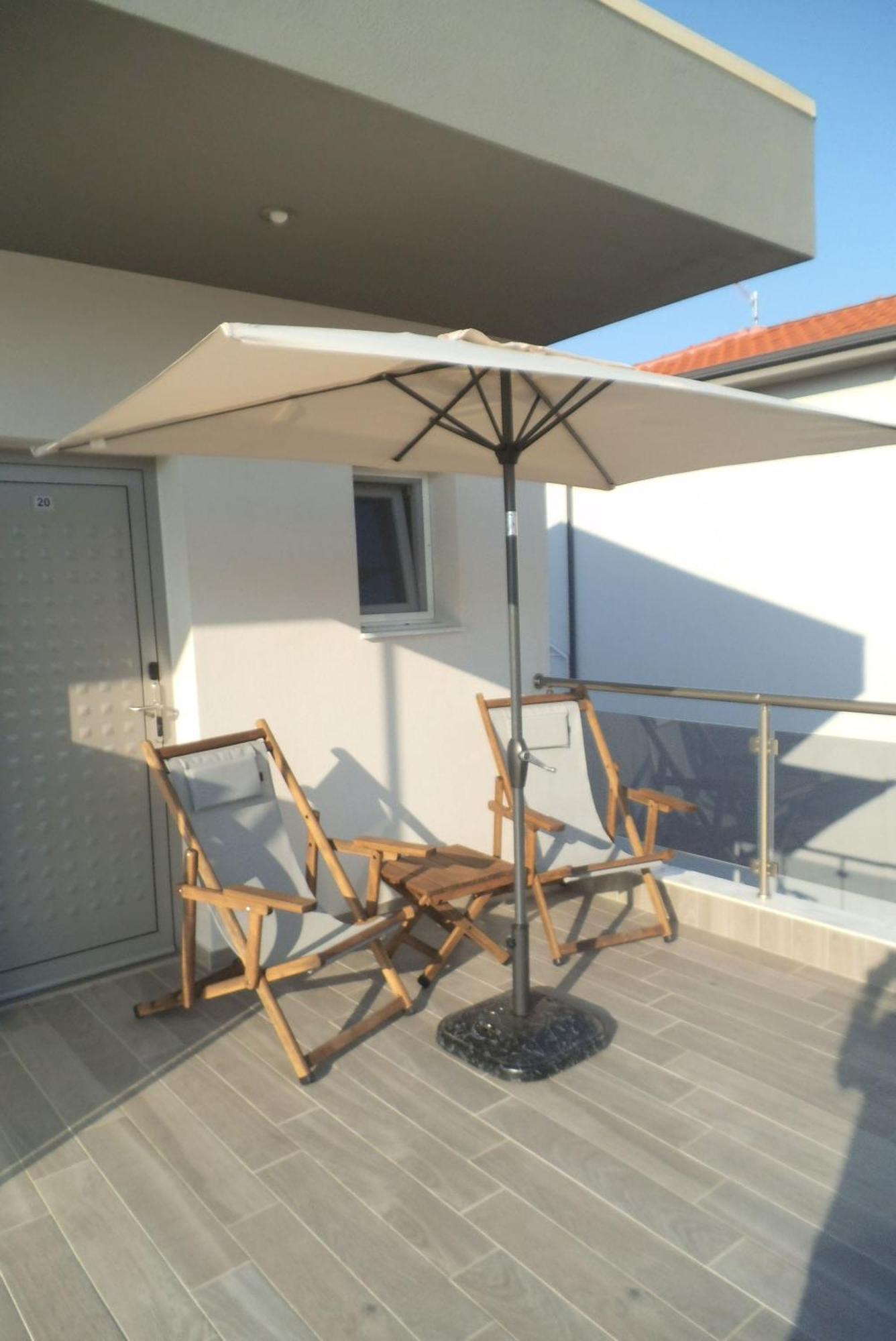 Finikas Garden Beach Resort Nikiti Extérieur photo