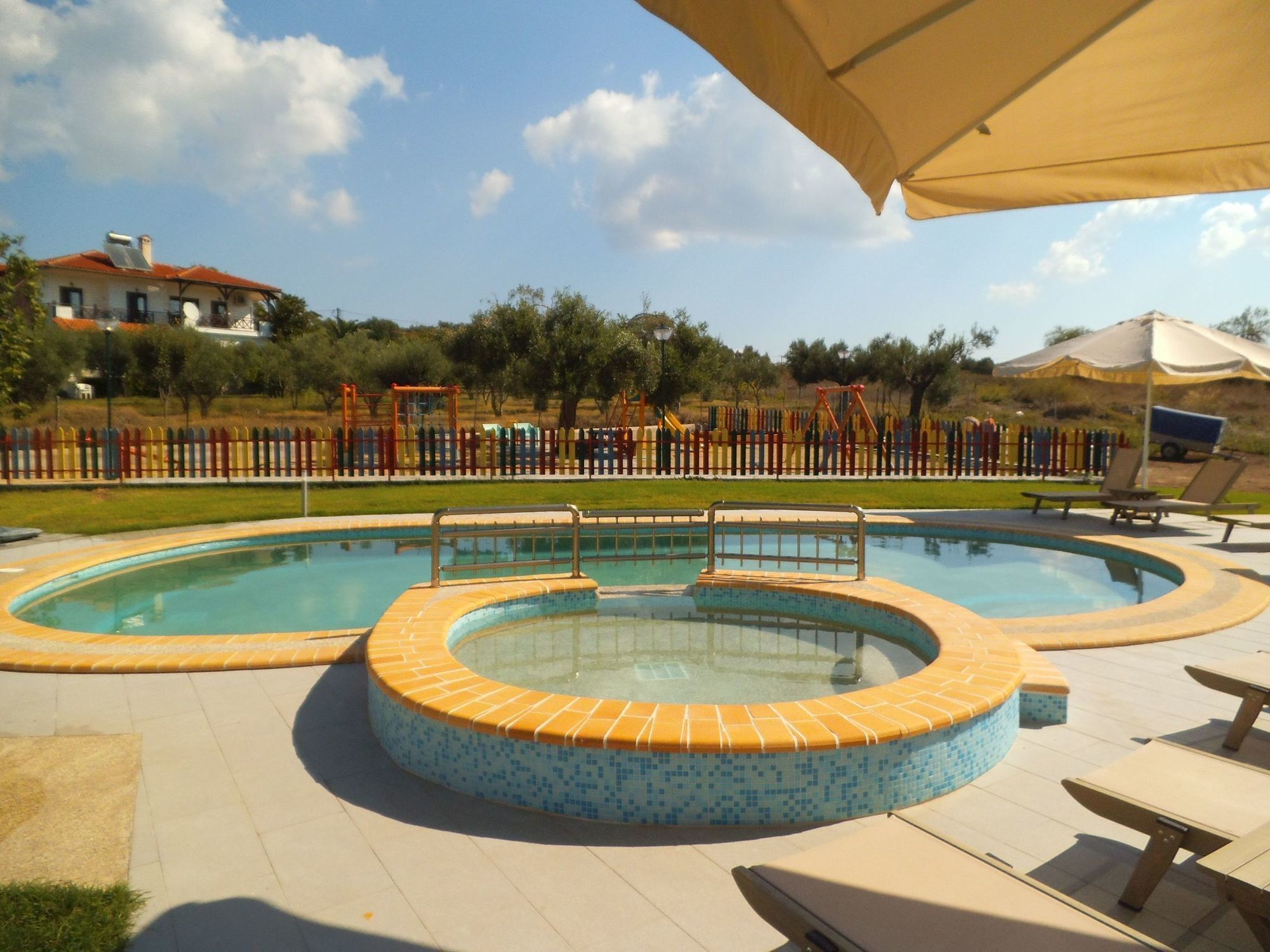 Finikas Garden Beach Resort Nikiti Extérieur photo